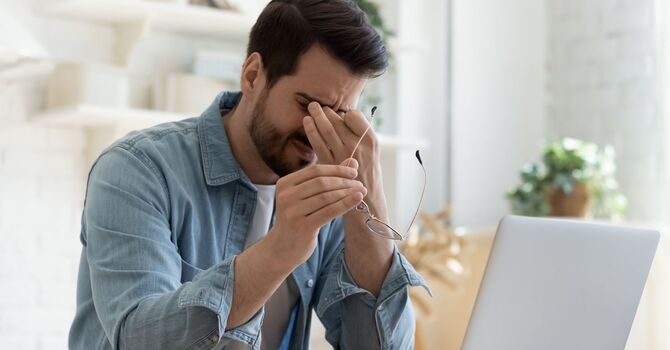 Low Testosterone Symptoms in Men: When Is It Time to See a Provider?